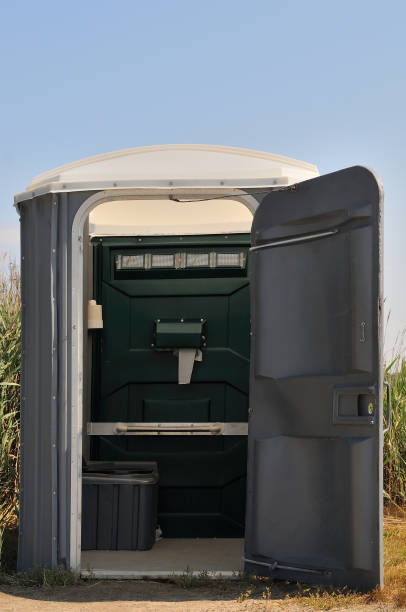 Best Construction site porta potty rental  in Cuyahoga Falls, OH